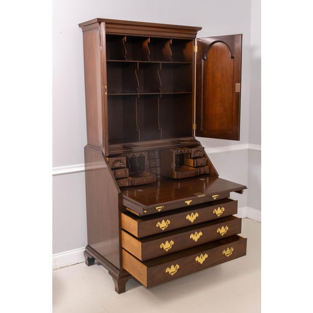 Kittinger Kittinger Historic Newport Hn-14 Mahogany Secretary Desk For Sale - Image 4 of 18