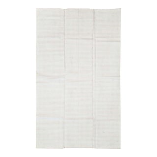 Galerie Shabab Collection Mid-20th Century Handmade Turkish Flatweave Kilim Accent Rug For Sale