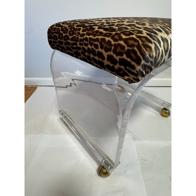 1960s Vintage Lucite Stool With Leopard Print Upholstery & Brass Casters For Sale - Image 5 of 10