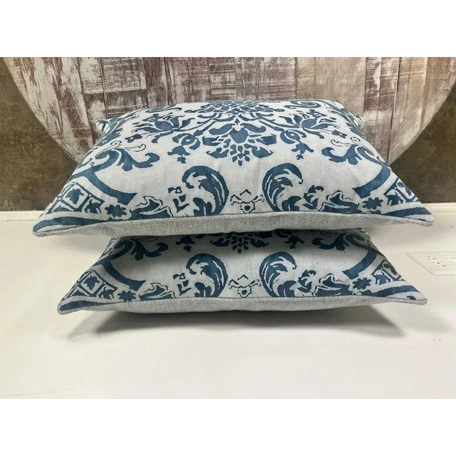 Mid 20th Century Pair of Blue & White Fortuny Floral Cotton Pillows For Sale - Image 5 of 6