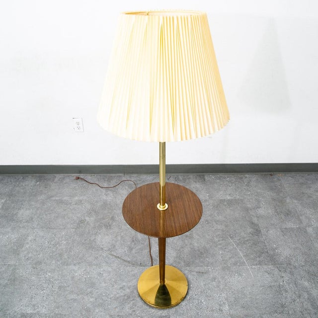 1960s Mid Century Modern Floor Lamp Side Table Brass Round Built Side Table Lighting For Sale - Image 10 of 11