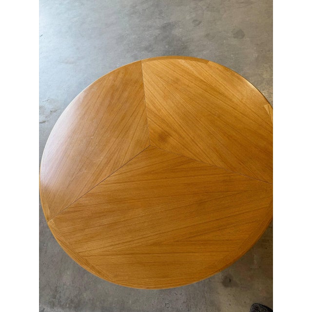 Mid 20th Century Skovby Sm33 Danish Teak Round Dining Table Expandable Butterfly Extension For Sale - Image 9 of 10