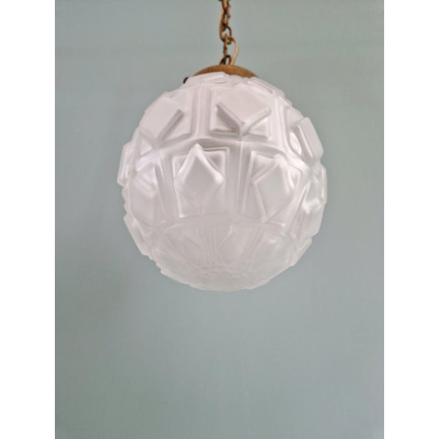1930s Art Deco Pendant Light in Frosted Molded Pressed Glass, 1930s For Sale - Image 5 of 12