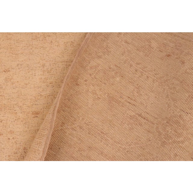 Tan Classic Ziegler Tan Hand-Knotted Wool Rug - 6'1'' X 8'10'' For Sale - Image 8 of 8