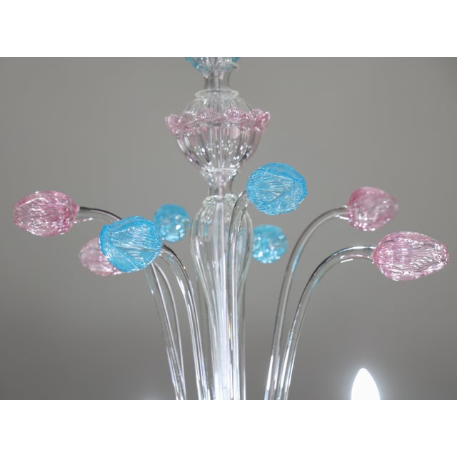 "Amsterdam" Large Size Vintage Pink and Blue Tulip Murano Glas Chandelier, 1970s For Sale - Image 9 of 14
