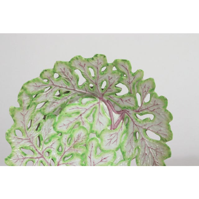 1755 Longton Hall Porcelain Openwork Leaf Dishes, Pair, Green and Puce, Staffordshire For Sale In Philadelphia - Image 6 of 12