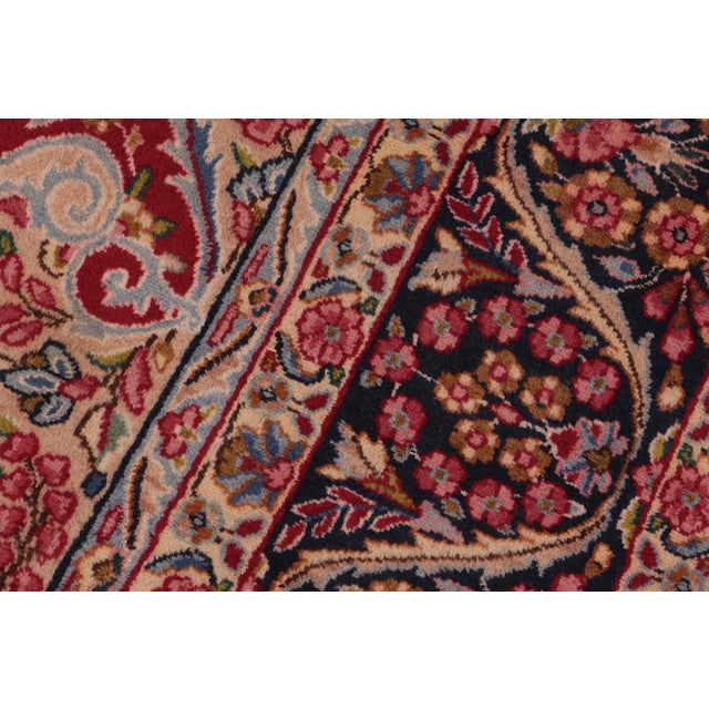 1970s Traditional Red Blue Hand-Knotted Area Rug 9.10x12.6 For Sale In New York - Image 6 of 7