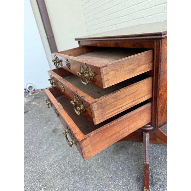 Antique American Ducan Phyfe Style Mahogany Work Side Table For Sale - Image 12 of 12