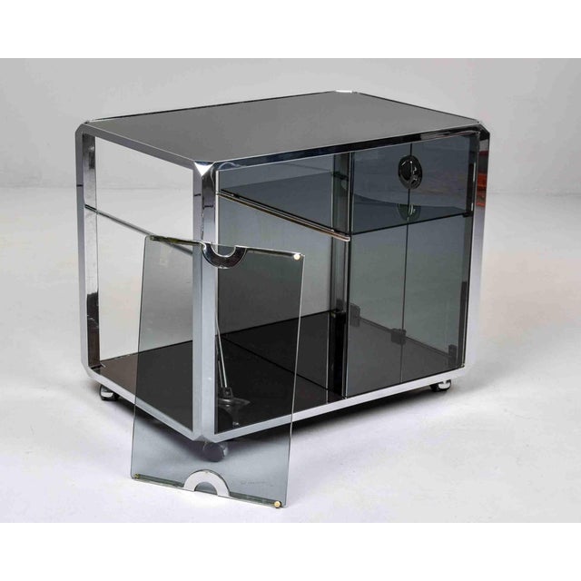 Willy Rizzo Italian Smoked Glass and Chrome Rolling Bar Trolley, Circa 1970s For Sale - Image 12 of 12