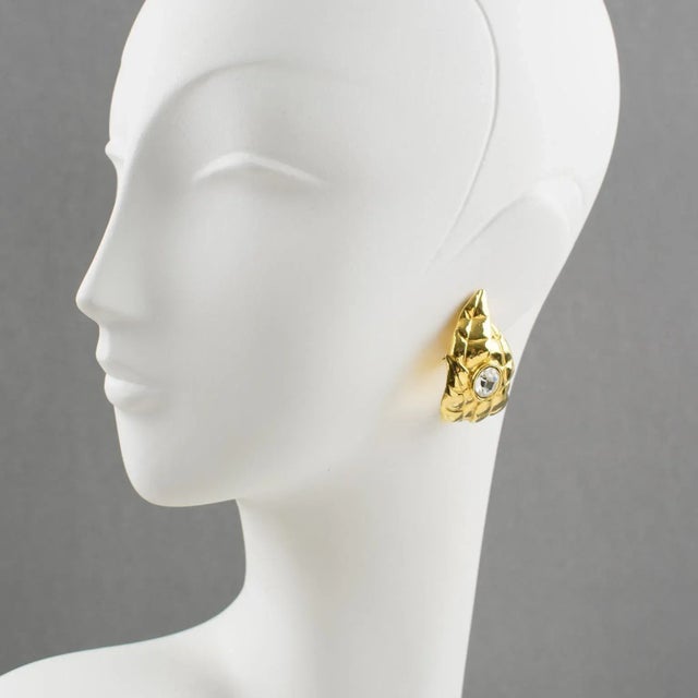 This is part of Chairish’s Costume Jewelry assortment. Stunning clip-on earrings by Ines de la Fressange Paris. Hoop...