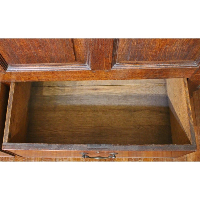 Late 18th Century Circa 1765-80 English George III Period Oak Mule Chest For Sale - Image 5 of 10