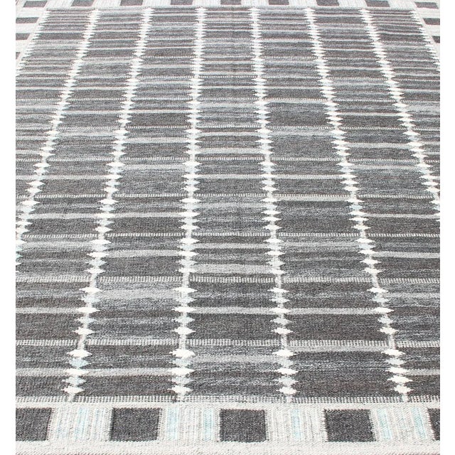Textile Scandinavian Flat-Weave Rug in Gray Tones by Keivan Woven Arts 9'6 X 11'10 For Sale - Image 7 of 13