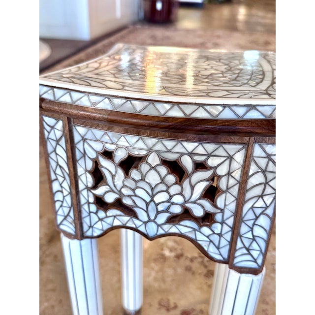 1990s Contemporary White Mother-of-Pearl Inlay Side Table For Sale - Image 9 of 9