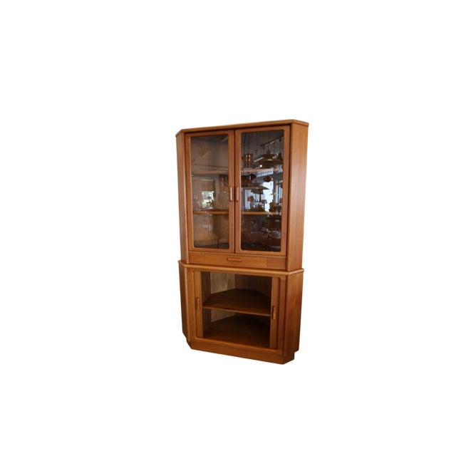 Vintage Danish Corner Cabinet in Teak from Dyrlund, 1960s For Sale - Image 14 of 16