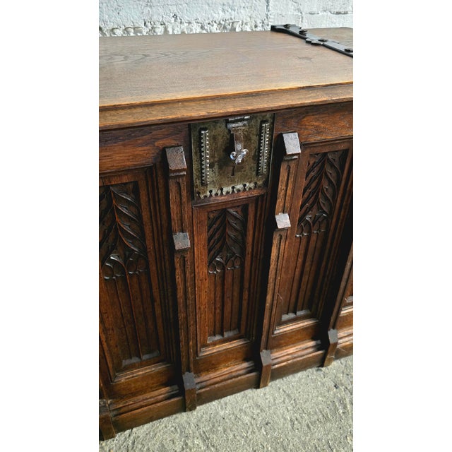 Brown Antique Neo-Gothic Style Carved Oak Chest, 1800s For Sale - Image 8 of 11