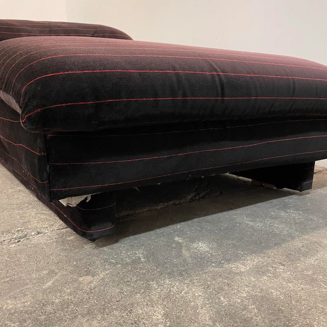 Textile 1980s Vladimir Kagan for Preview Furniture Black and Red Stripe Chaise For Sale - Image 7 of 12