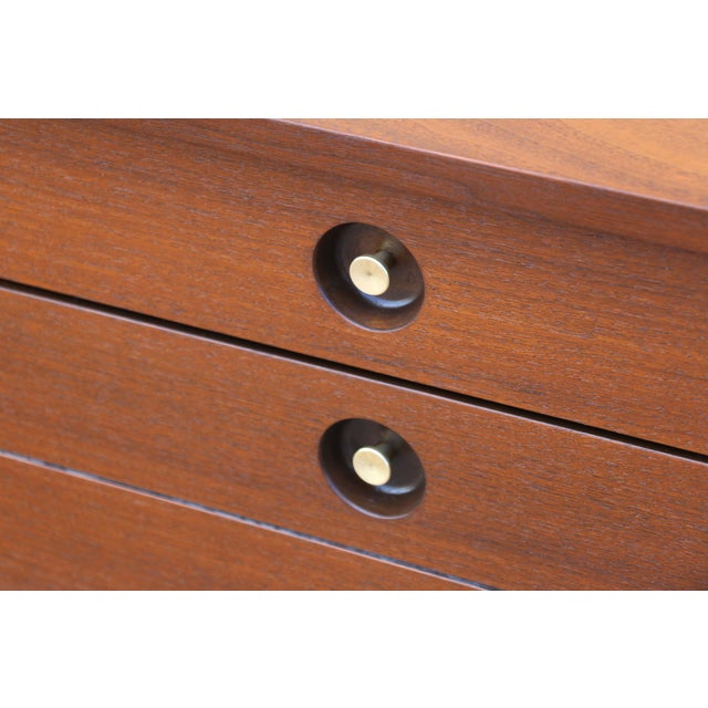 Mid-Century Modern Mid-Century Modern 6-Drawer Walnut Dresser by United Furniture | Refinished Credenza, Circa 1960s For Sale - Image 3 of 18