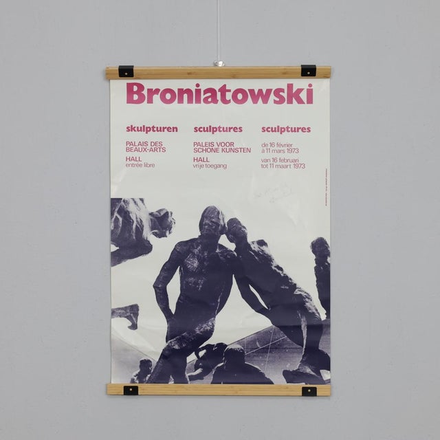 Karol Broniatowski, Life-Size Running Figure Sculpture, 1972, Papier Mache For Sale - Image 10 of 11