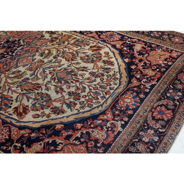 Antique Farahan Sarouk Rug 4'4'' x 6'7'' For Sale In New York - Image 6 of 10
