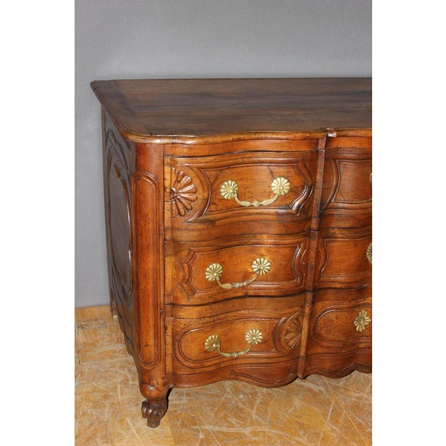 18th Century Provencal Crossbow Commode in Walnut For Sale - Image 11 of 14