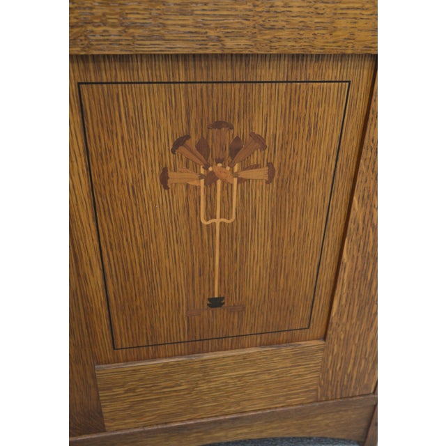 L. & J.G. Stickley, Inc. Stickley Arts & Crafts Mission Oak Harvey Ellis Nightstand Bedside Table For Sale - Image 4 of 12
