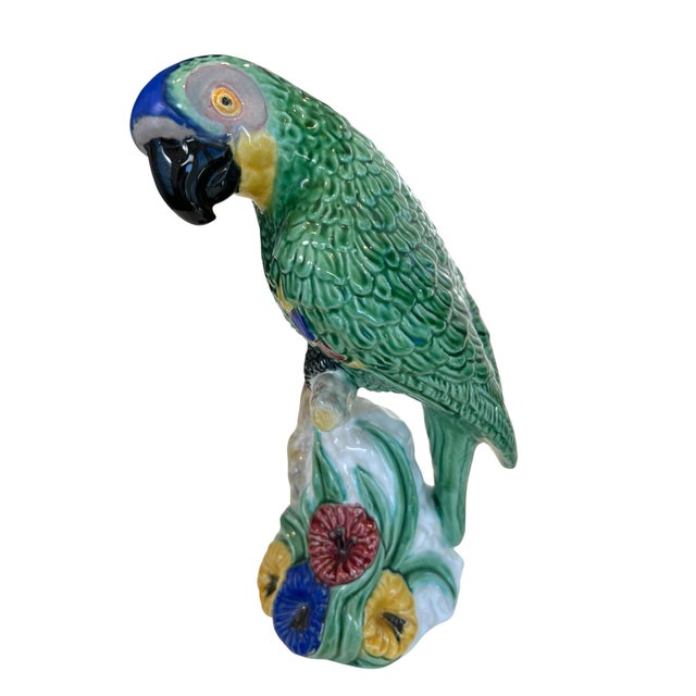 English Vintage Bordallo Pinheiro Majolica Parrots - A Pair For Sale - Image 3 of 18