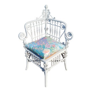 Antique Victorian White Wicker Corner Seat For Sale