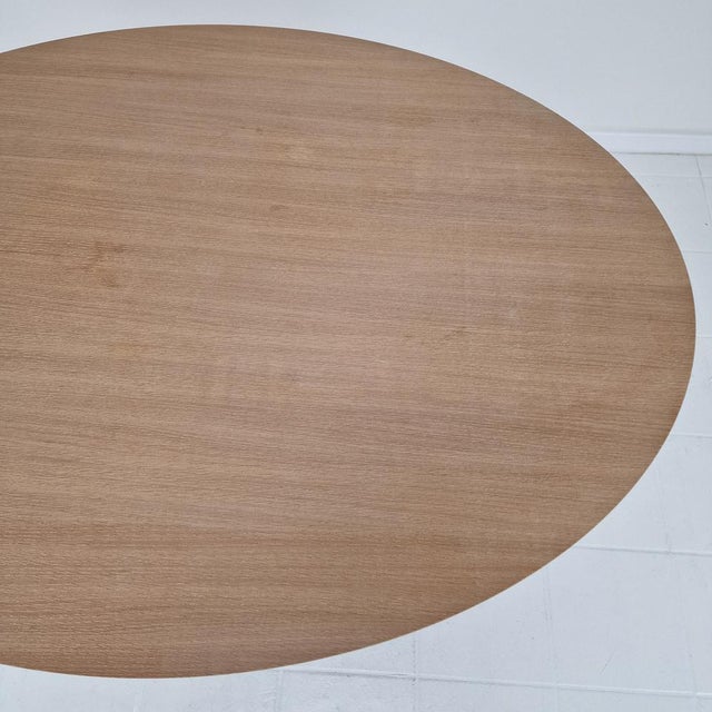 Large Oval Dining Table in Oak by Pierre Paulin for Artifort, 2018 For Sale - Image 9 of 14