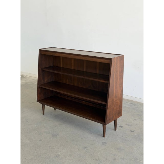 Wood Mid Century Modern Angled Bookcase For Sale - Image 7 of 16