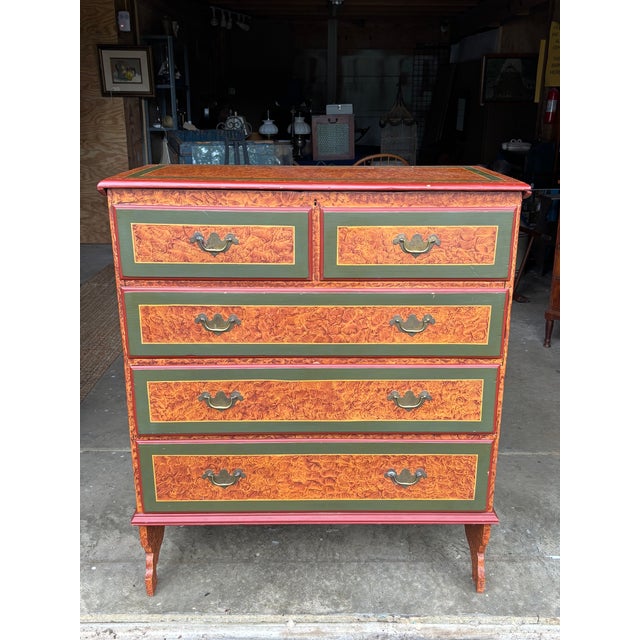 19th C. American "Mule" Style Chest of Drawers This beautiful and very clean piece is distinguished by one of the finest...