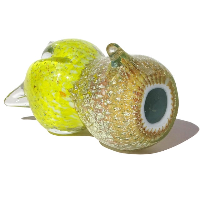 Yellow Murano Vintage Owl Yellow Silver Flecks Green Eyes Murrines Italian Art Glass Paperweight Figurine Sculpture For Sale - Image 8 of 9