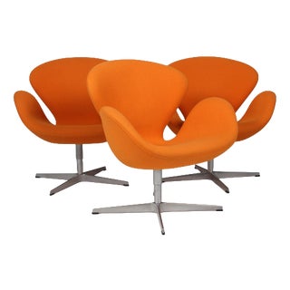 Swan Chair by Arne Jacobsen for Fritz Hansen, 2000s For Sale