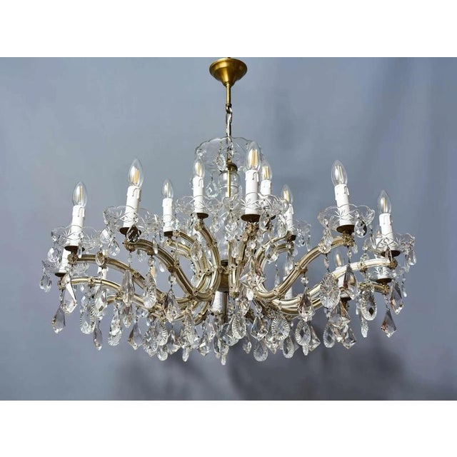 2000 - 2009 Large Crystal Maria Theresa 18-Light Chandelier For Sale - Image 5 of 13