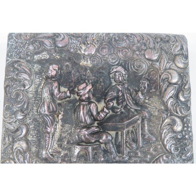 Mid 20th Century Embossed Metal Trinket Jewelry Snuff Box Made in Japan Figural Motif 4777b For Sale - Image 5 of 14