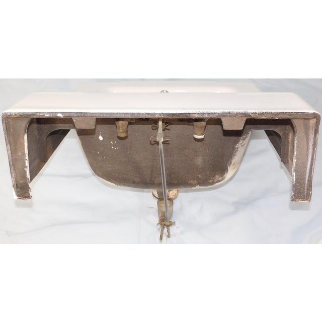1946 Vintage Porcelain & Cast Iron Wall-Mounted Sink in Very Nice Condition For Sale - Image 15 of 18