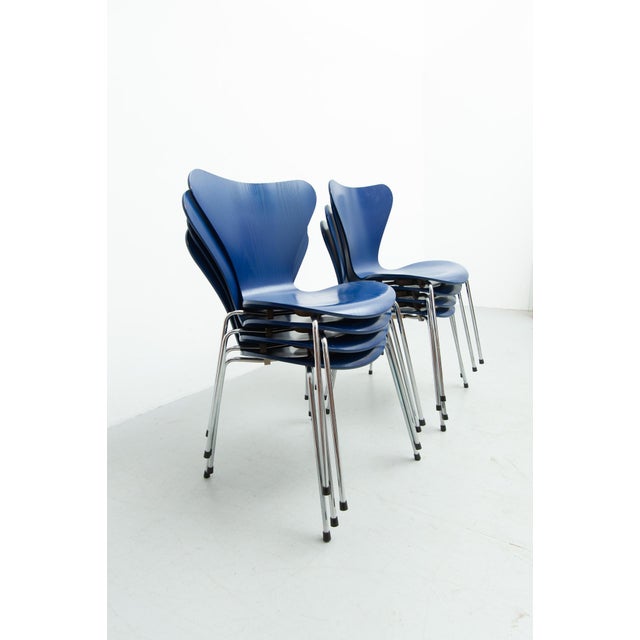 Series 7 Chairs by Arne Jacobsen for Fritz Hansen, 1950s, Set of 8 For Sale - Image 9 of 12