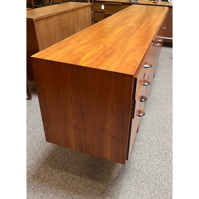 Mid Century Modern Teak Credenza by G-Plan c.1960 For Sale - Image 11 of 16