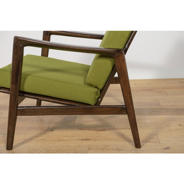 Model 300-139 Armchair from Swarzędz Furniture Factory, 1960s For Sale - Image 9 of 18