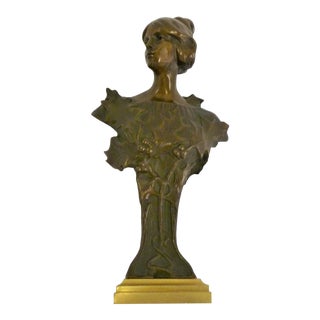 Early 1900s Hans Muller Jugenstil Petite Bronze and Gilt Bust of Lady For Sale