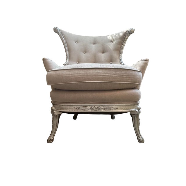 English 1950s Cream Wingback Accent Chair For Sale - Image 3 of 4