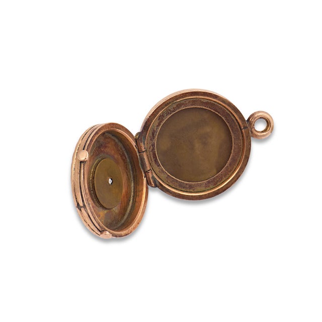 Victorian 19th Century Victorian Old Mine Cut Diamond 14k Rose Gold Locket Pendant For Sale - Image 3 of 6