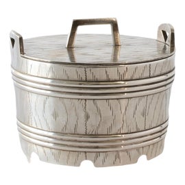 Example of Serveware