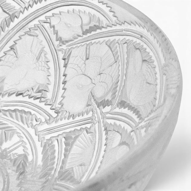 Lalique France Pinsons Crystal Centerpiece Bowl With Frosted Finches 9.125" For Sale In San Francisco - Image 6 of 18