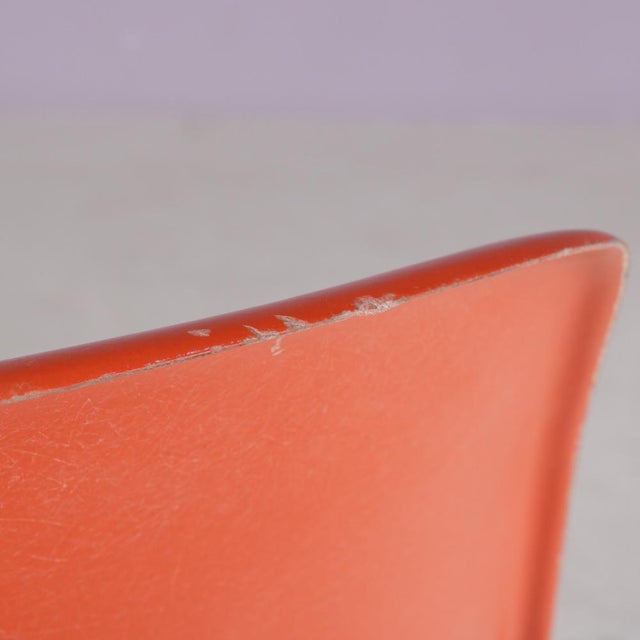 Dining Chair in Orange Fiberglass by Charles & Ray Eames for Herman Miller, USA, 1960s For Sale - Image 3 of 9