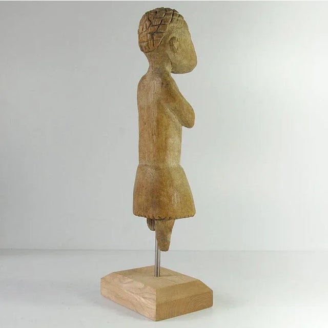 African Tribal Wooden Lobi Sculpture from Burkina Faso, 1970s For Sale - Image 9 of 10