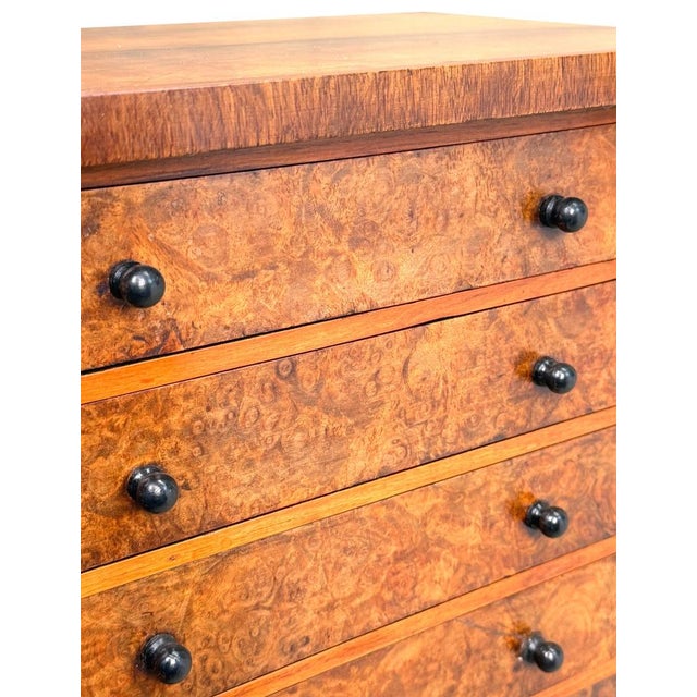 Mid 19th Century Child's Size Wellington Chest of Drawers in Burr Walnut, 1860 For Sale - Image 5 of 12
