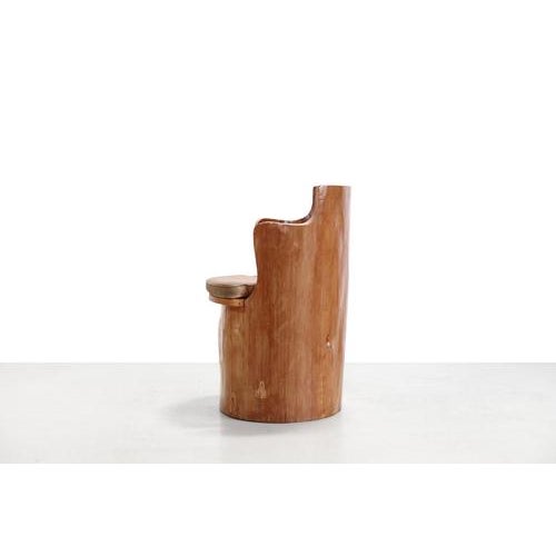 This unique kubbstol was crafted in the 1960s by a skilled woodworker in central Sweden. The chair is hewn and hollowed...