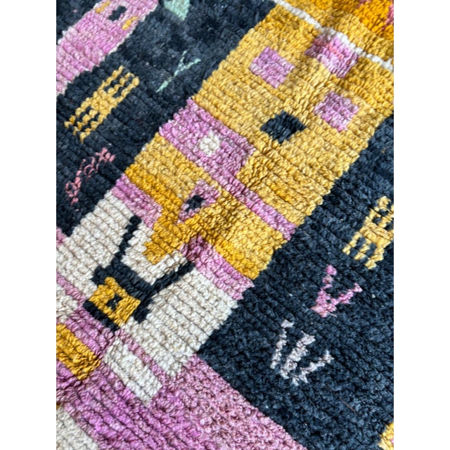 Mid-Century Modern Pink Boujad Rug - Handwoven Berber Wool Area Rug For Sale - Image 3 of 9
