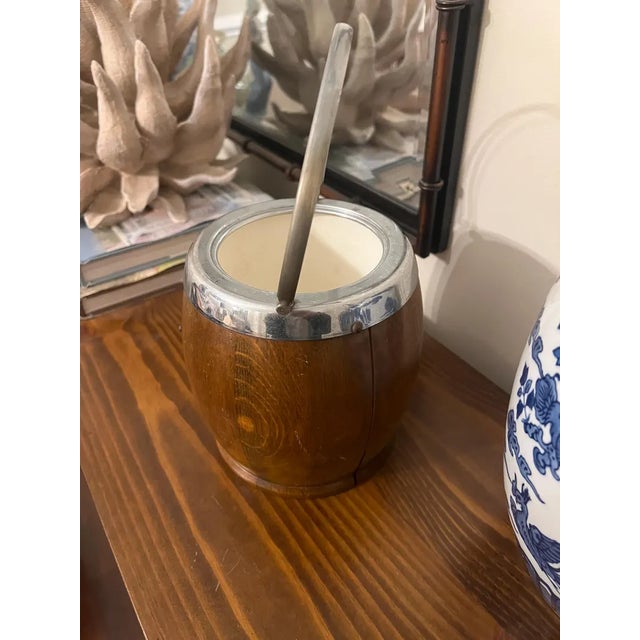 Antique English Oak Biscuit Barrel With Silver Shield Crest and Porcelain Liner For Sale - Image 10 of 11