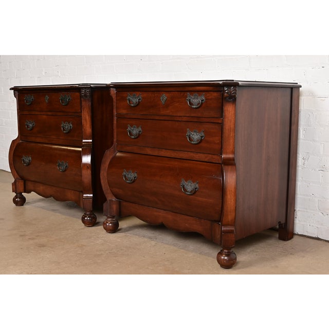 Ralph Lauren Ralph Lauren Italian Louis XV Mahogany Bombay Form Bedside Chests, Pair For Sale - Image 4 of 13